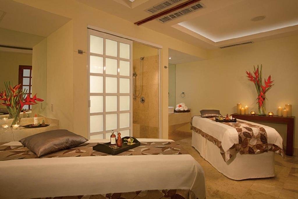 Dreams Sands Cancun Resort & Spa resort