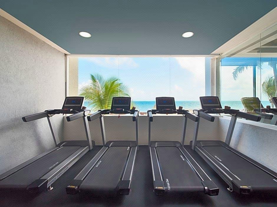 Ventus at Marina El Cid Spa and Beach Resort  resort