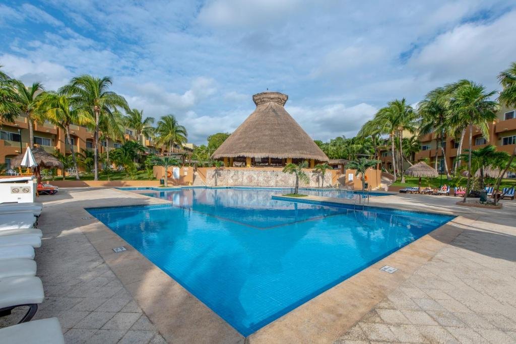 Viva Azteca by Wyndham resort