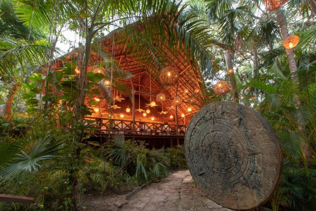 Viva Azteca by Wyndham resort