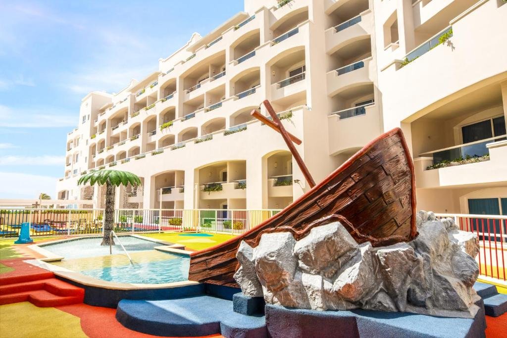 Sunscape Cancun Resort & Spa resort