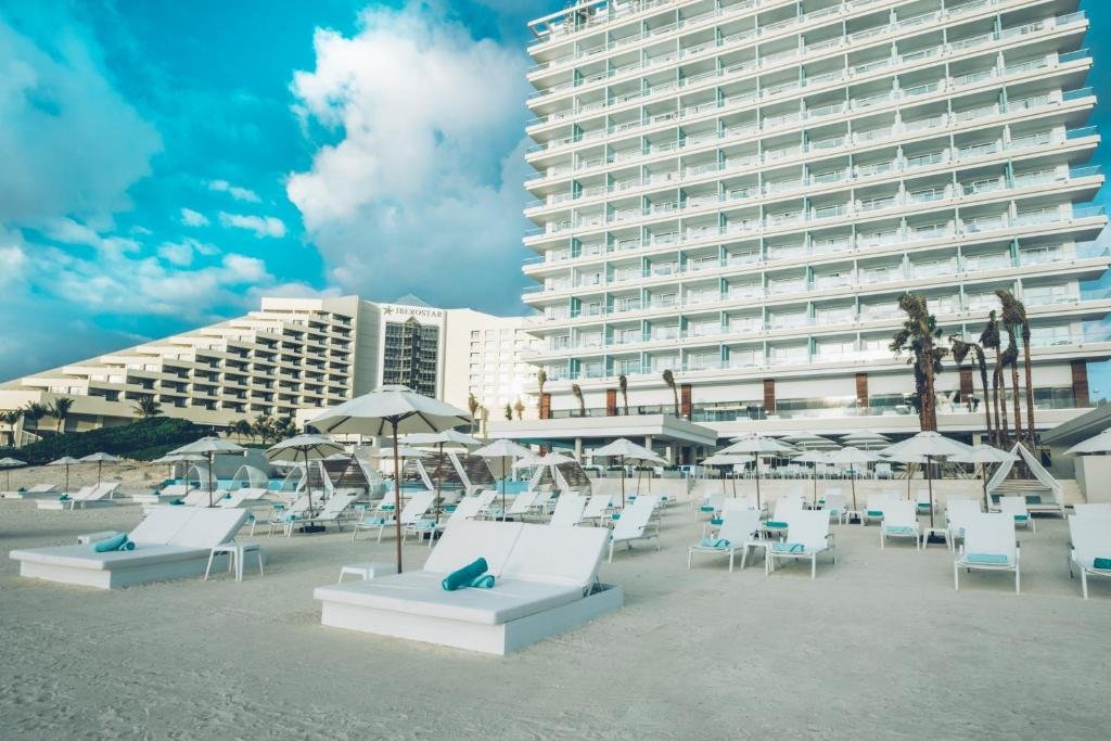 Iberostar Selection Coral Cancun  resort