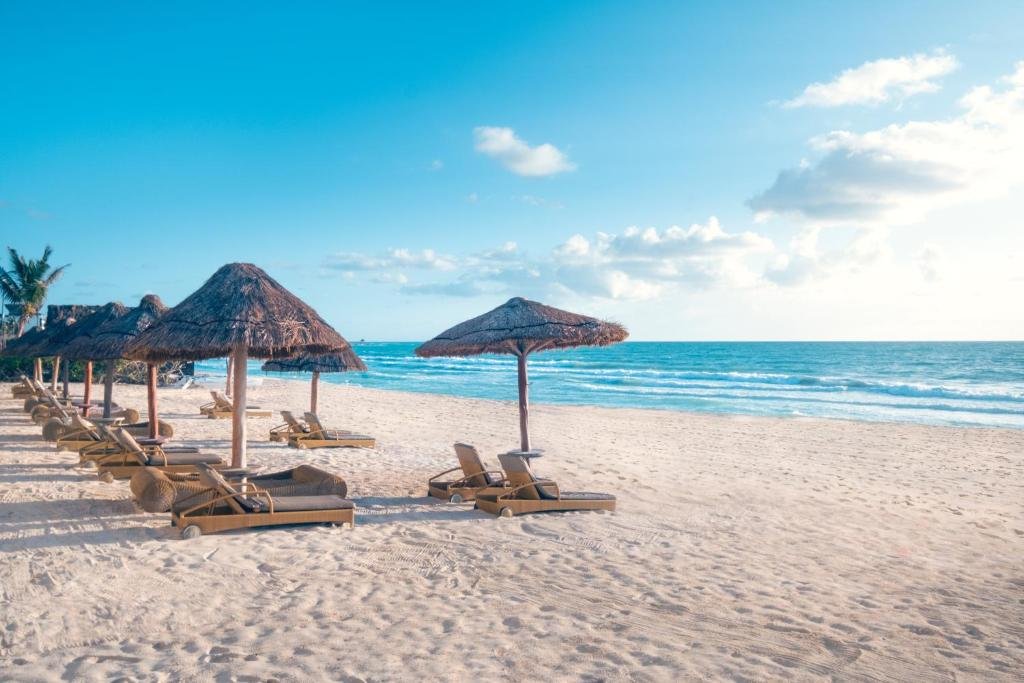 JOIA Paraiso by Iberostar resort