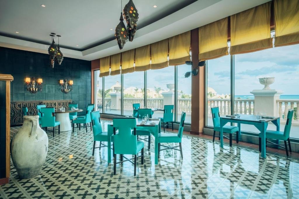JOIA Paraiso by Iberostar resort