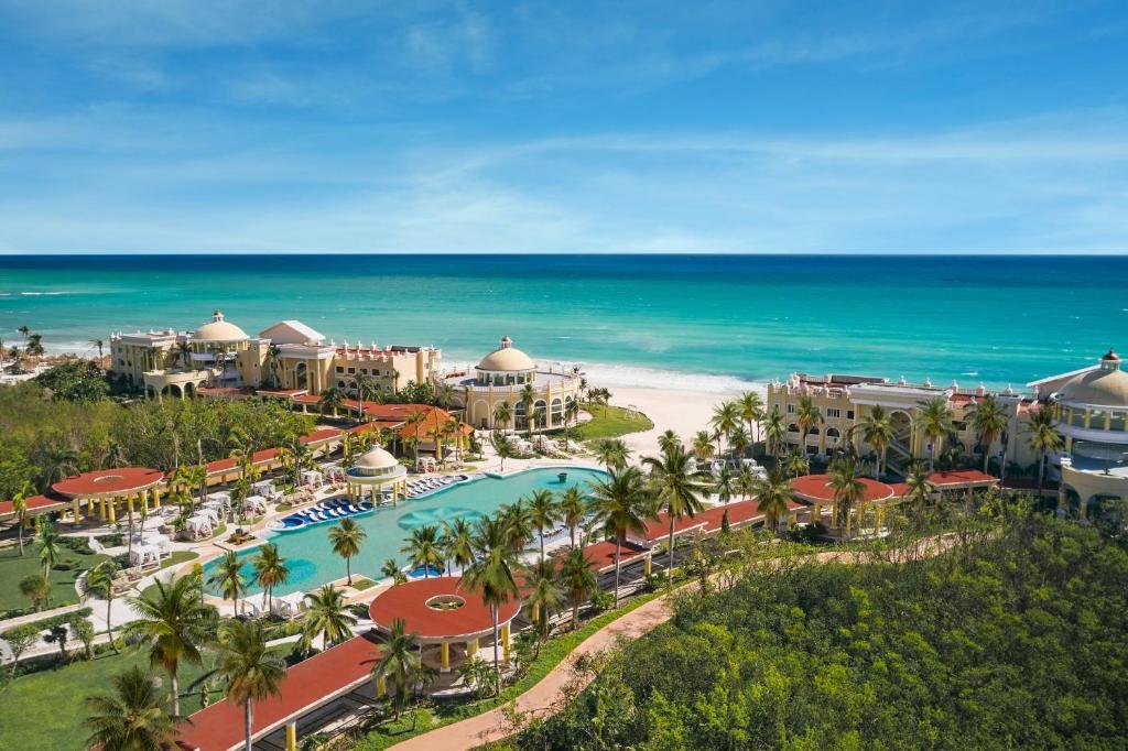 JOIA Paraiso by Iberostar resort