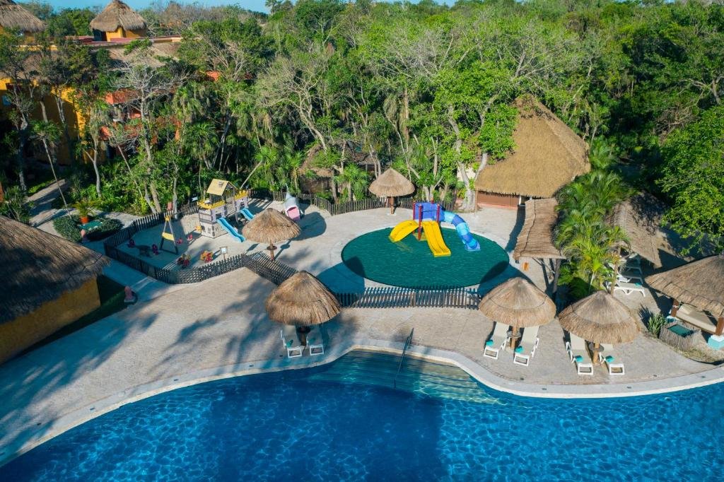 Iberostar Waves Tucan resort