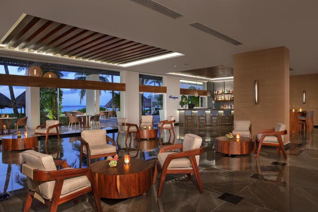 Dreams Sands Cancun Resort & Spa resort