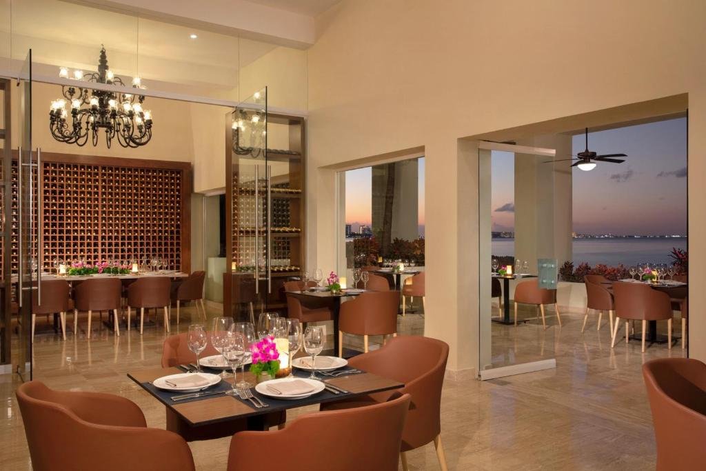 Dreams Sands Cancun Resort & Spa resort