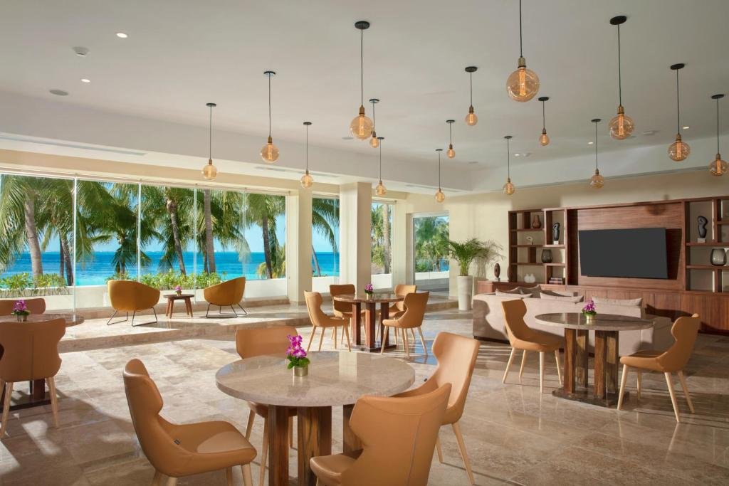 Dreams Sands Cancun Resort & Spa resort