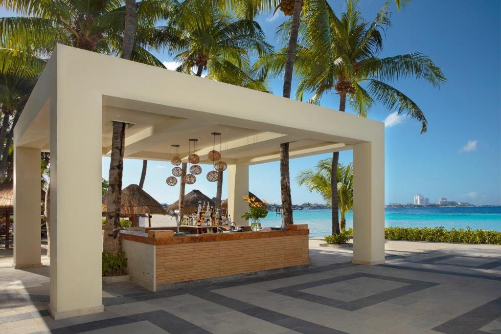 Dreams Sands Cancun Resort & Spa resort