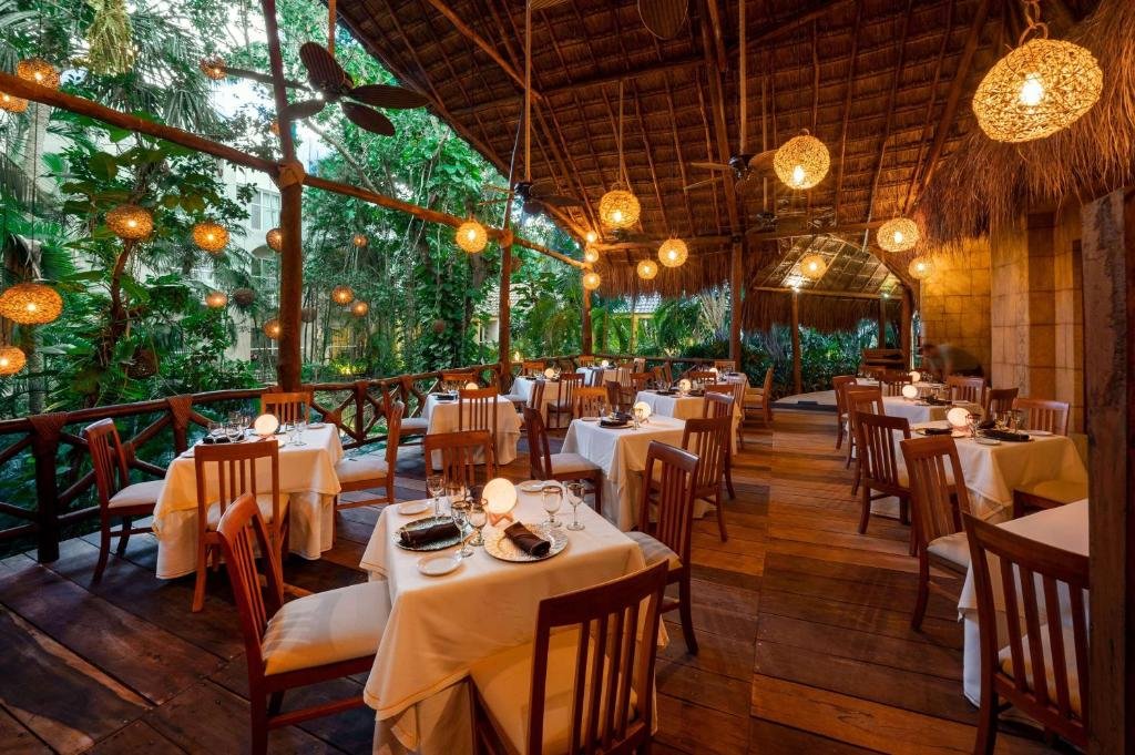 Viva Azteca by Wyndham resort