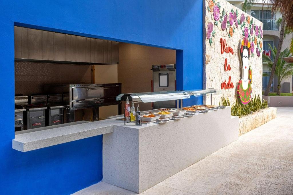 Viva Azteca by Wyndham resort