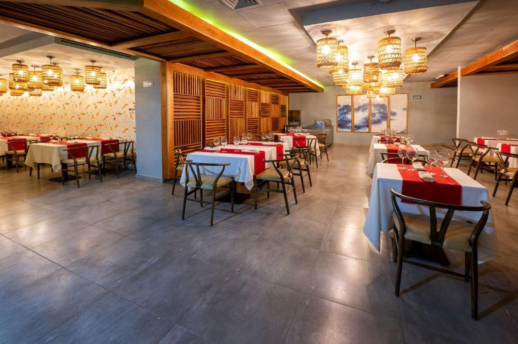 Viva Azteca by Wyndham resort