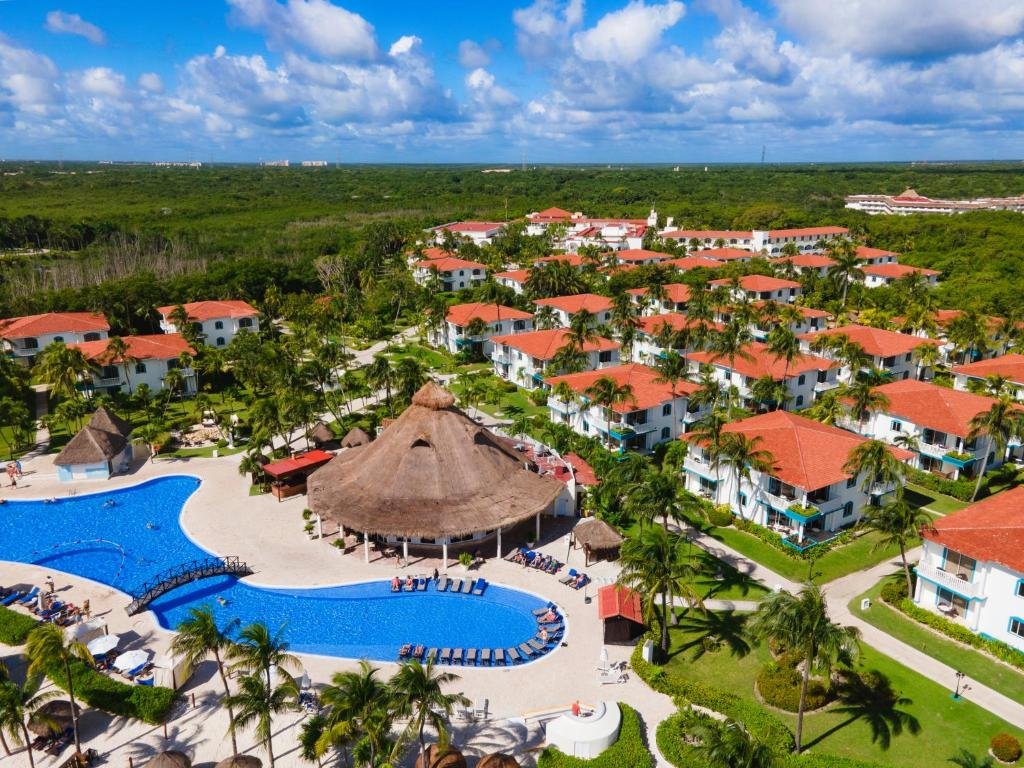 Ocean Maya Royale resort
