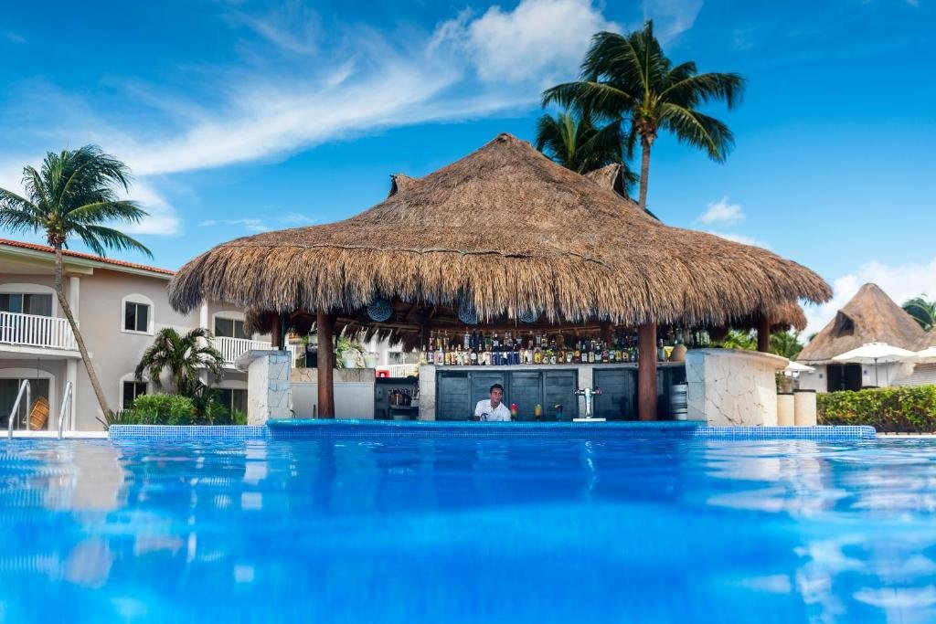 Ocean Maya Royale resort