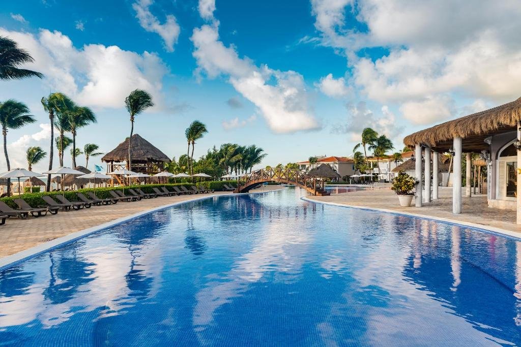 Ocean Maya Royale resort