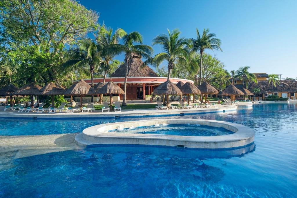 Iberostar Waves Quetzal  resort