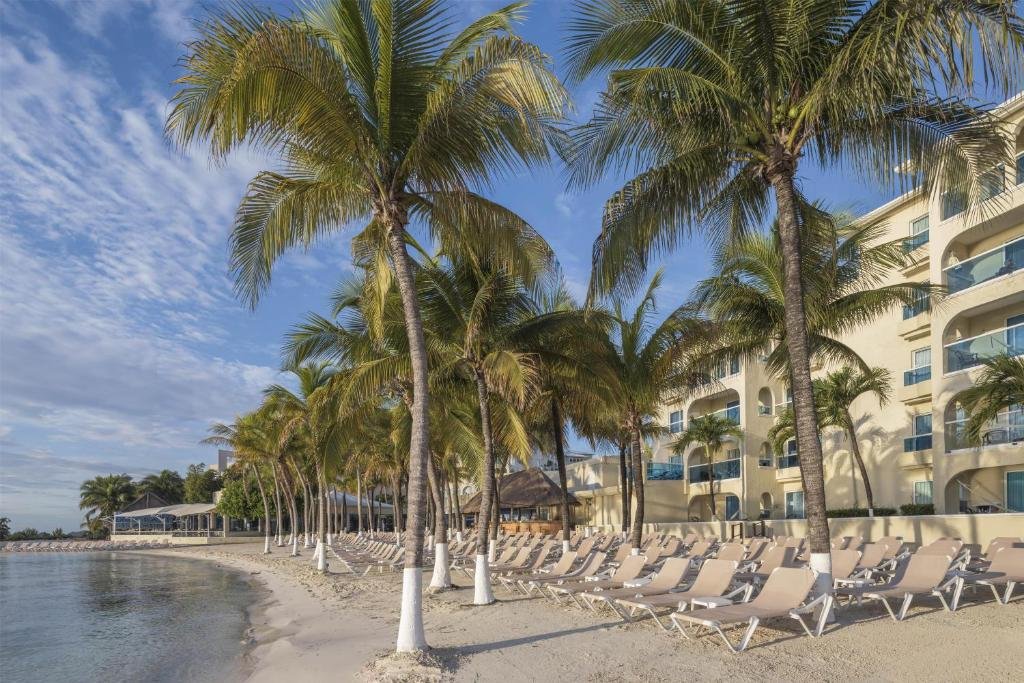 Occidental Costa Cancun resort