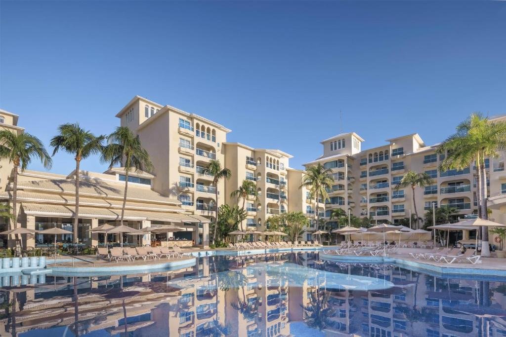 Occidental Costa Cancun resort