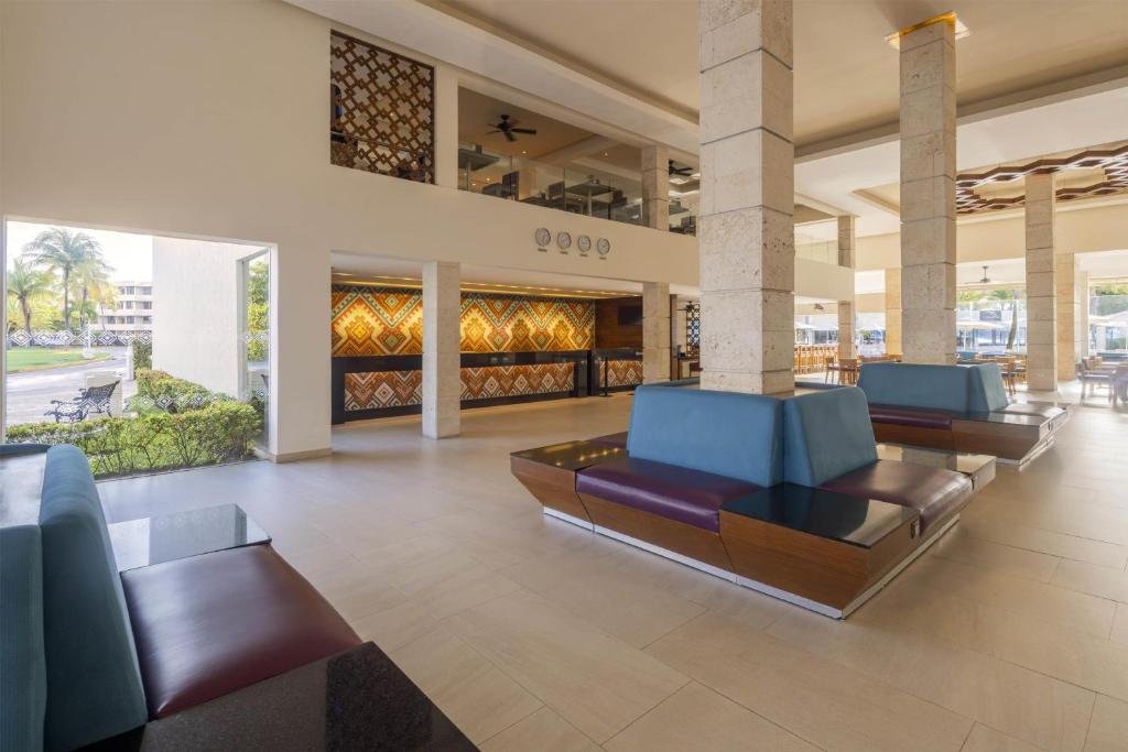 Occidental Costa Cancun resort