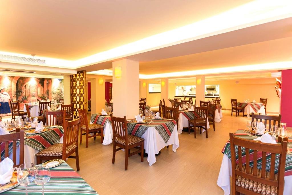 Occidental Costa Cancun resort