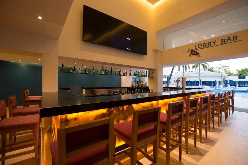 Occidental Costa Cancun resort
