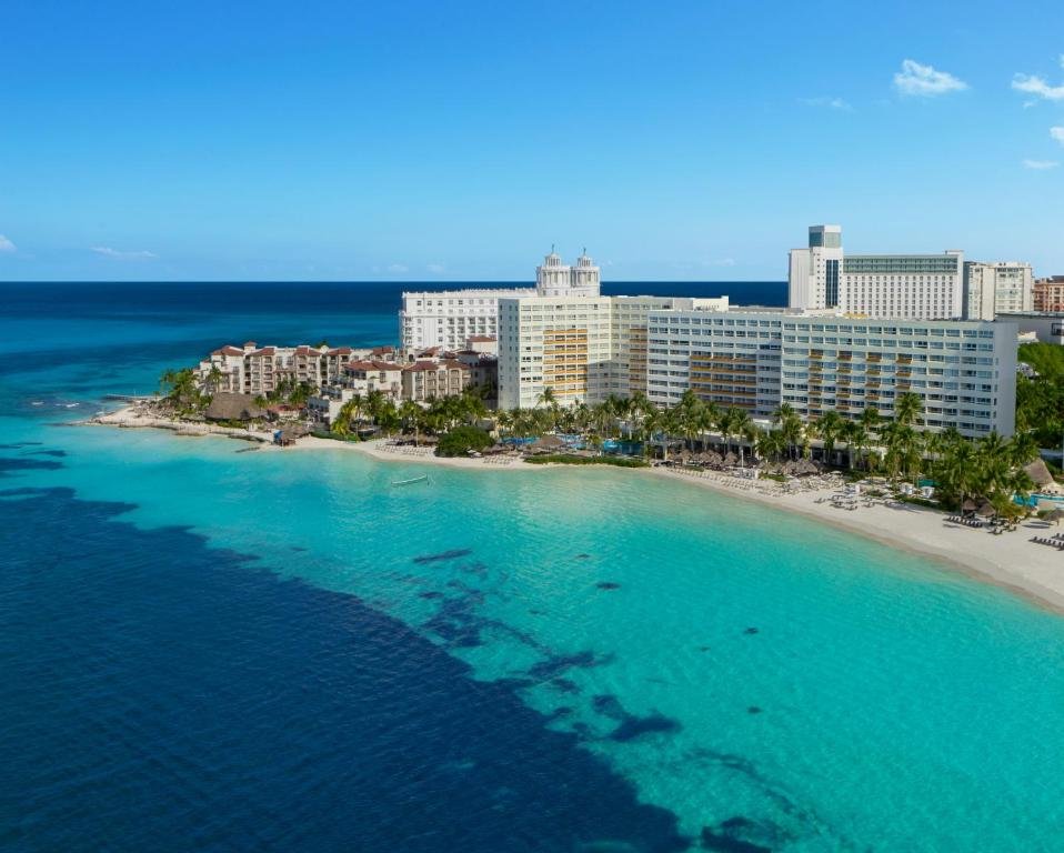 Dreams Sands Cancun Resort & Spa resort