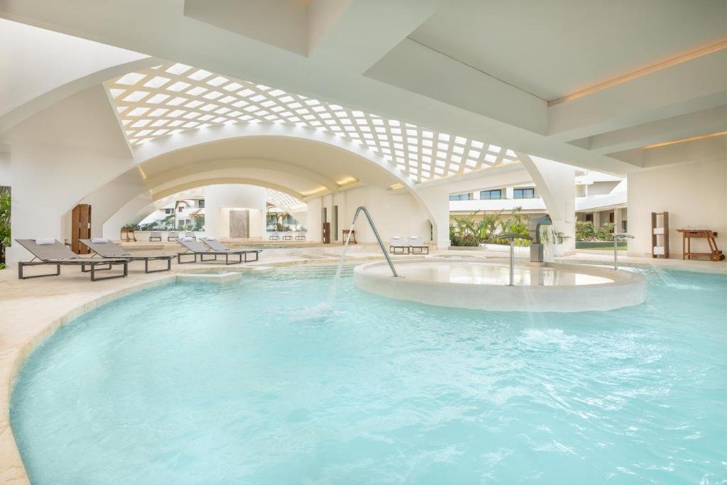 Secrets Mirabel Cancun Resort & Spa resort