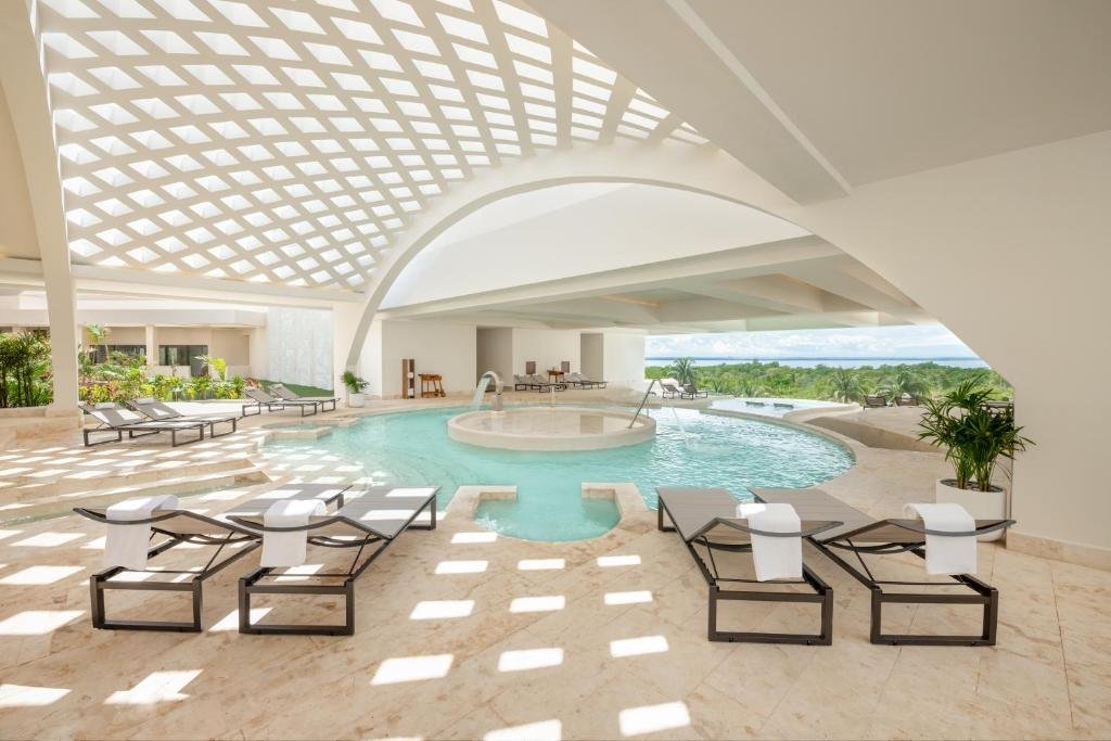 Secrets Mirabel Cancun Resort & Spa resort