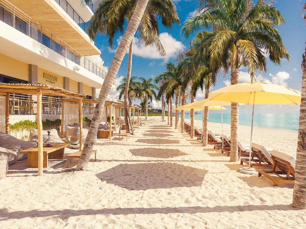 The Fives Oceanfront Puerto Morelos resort