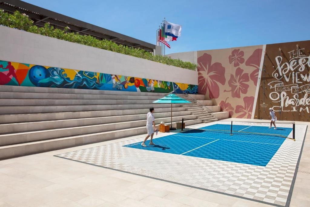 Hyatt Vivid Cancun resort