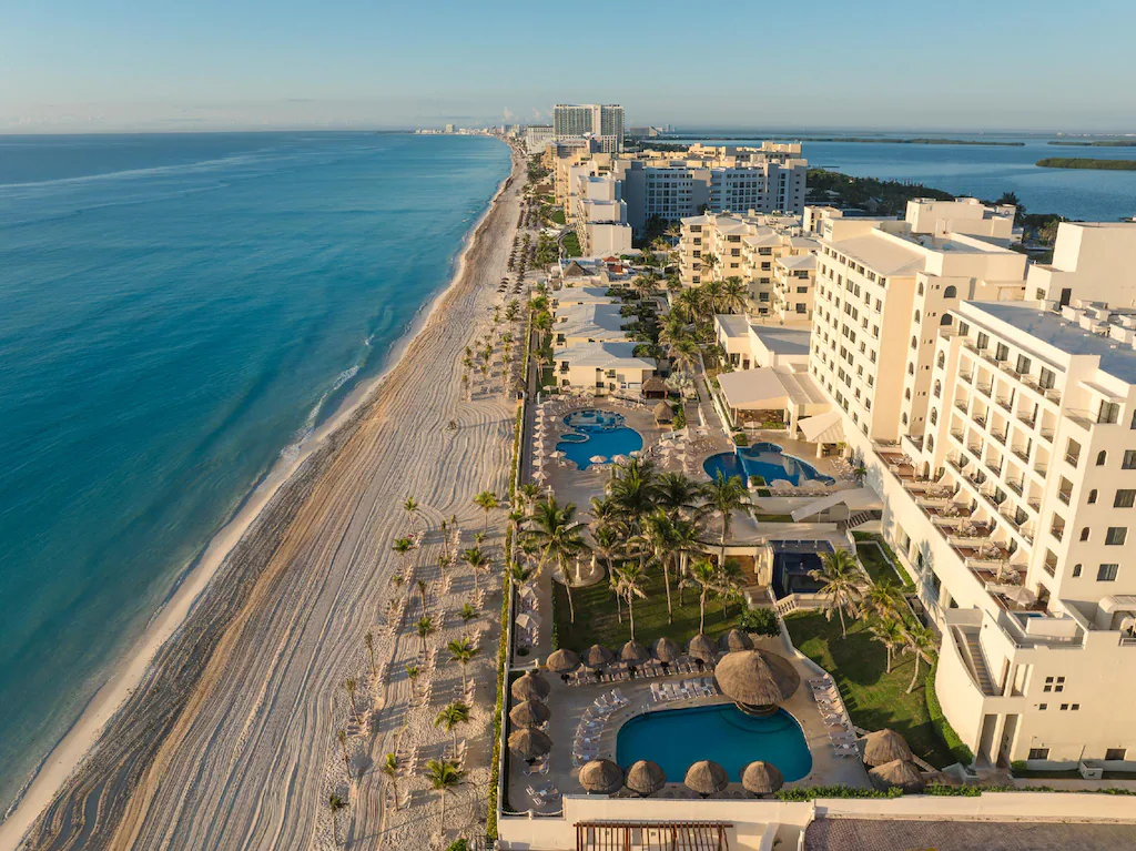 Occidental Tucancún resort