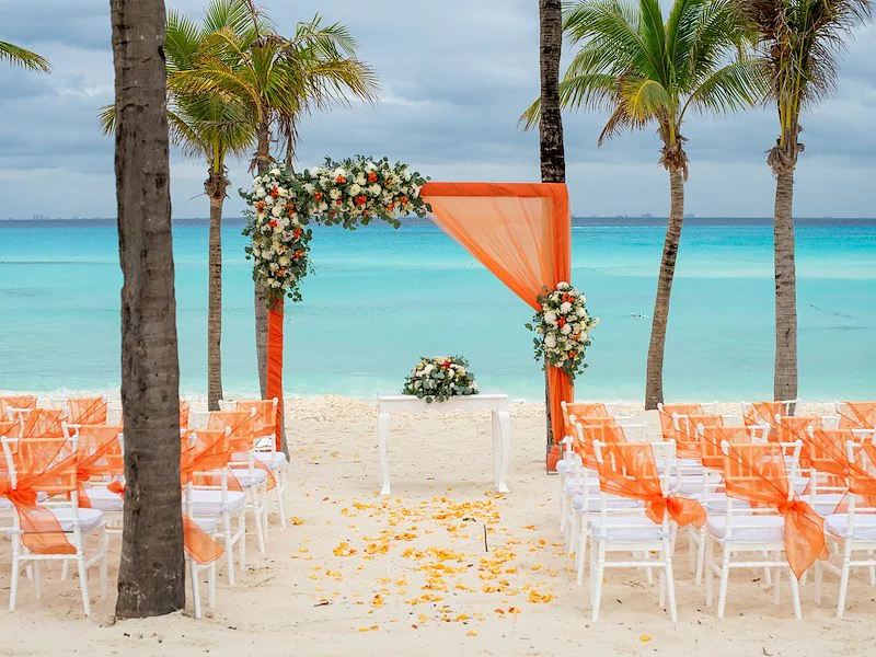 Beach wedding venue at Riu Palace Riviera Maya