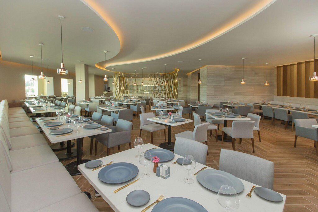 Ventus at Marina El Cid Spa and Beach Resort  resort