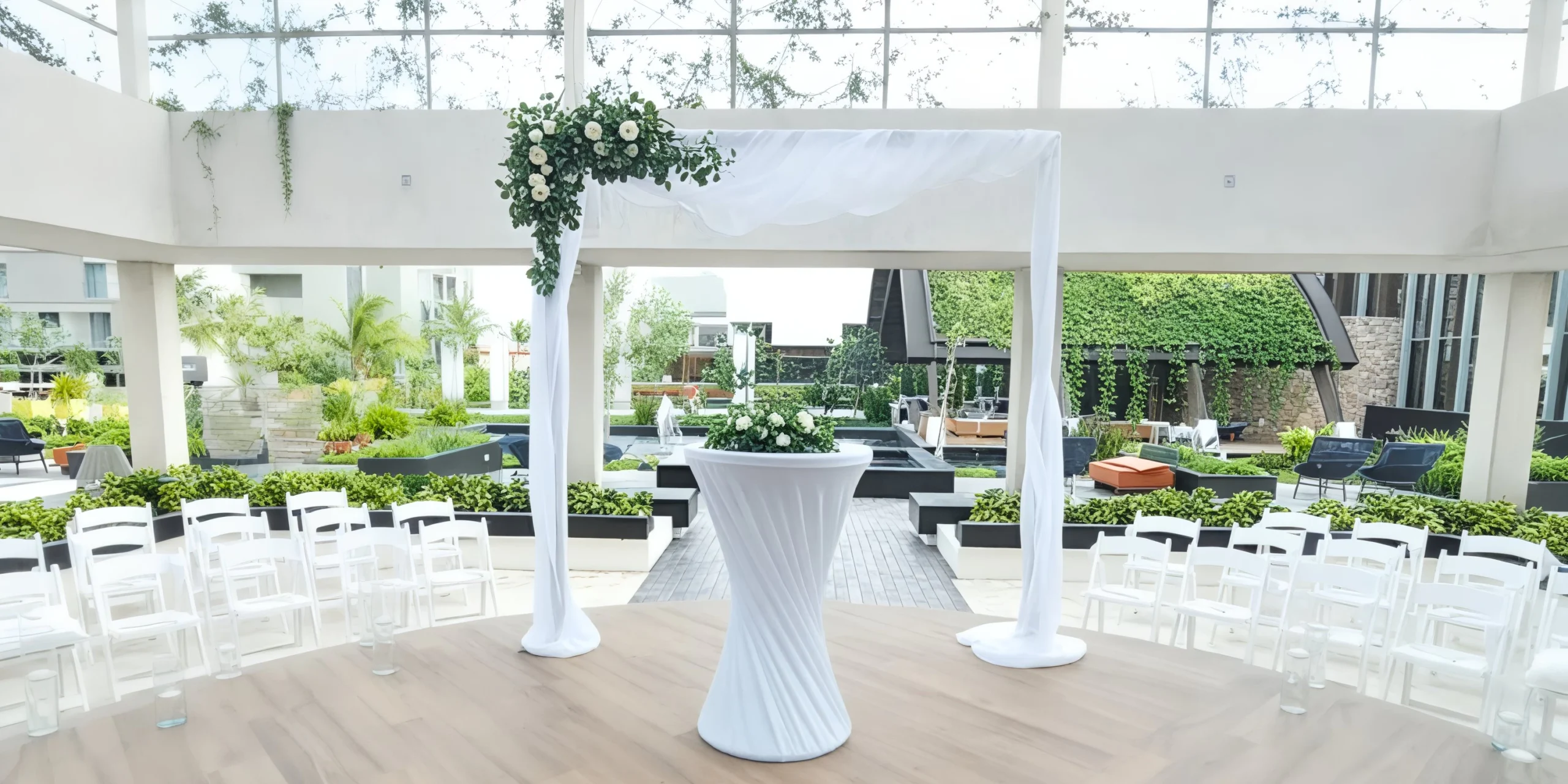 Piano Bar wedding venue at Catalonia Grand Costa Mujeres All Suites & Spa