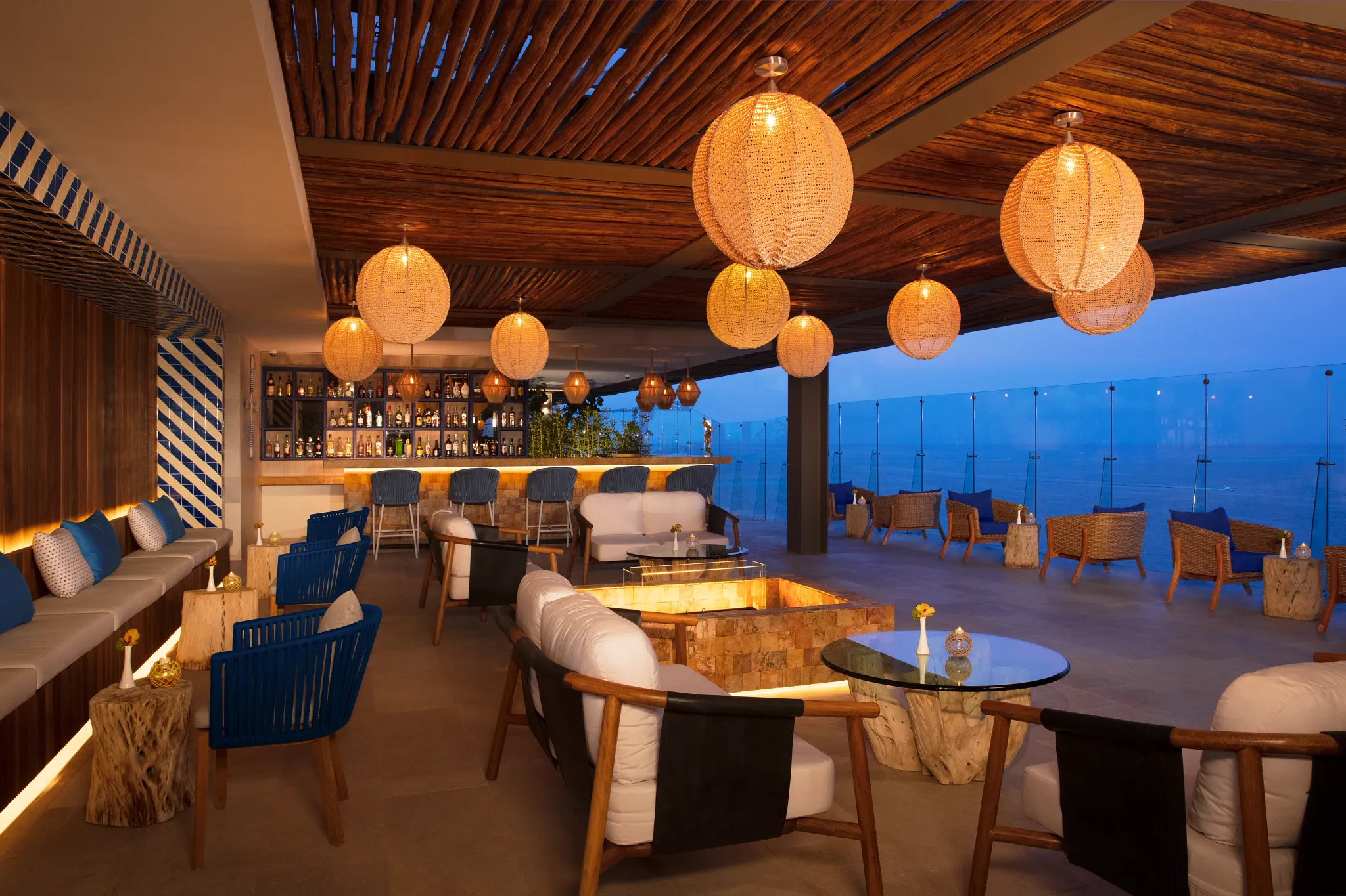 Hyatt Vivid Cancun resort