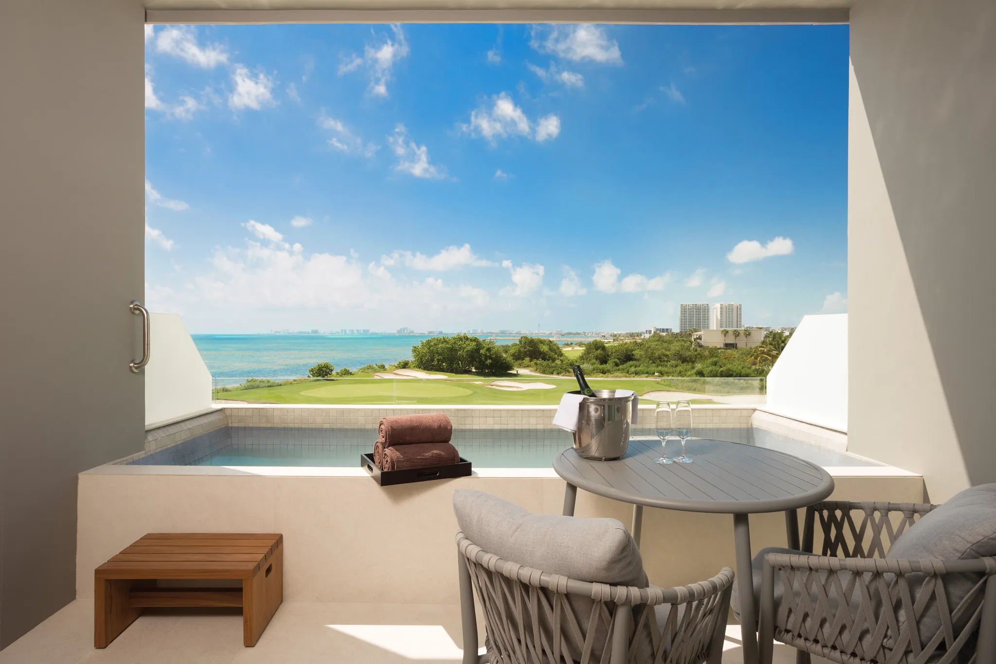 Deluxe Ocean View Plunge Pool at Hyatt Vivid Cancun