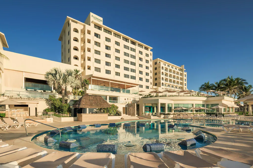 Occidental Tucancún resort