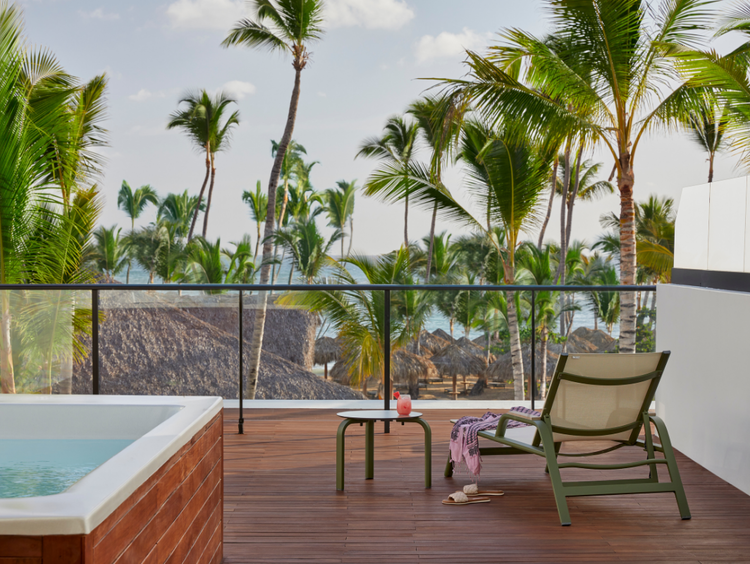 Excellence Club Beachfront Honeymoon Suite with Plunge Pool Garden View at Finest Punta Cana