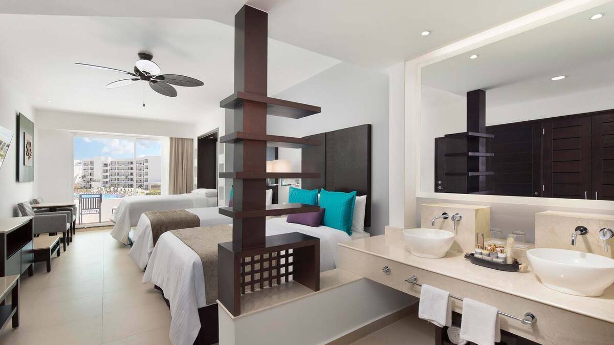 Family Room at Ventus at Marina El Cid Spa and Beach Resort 