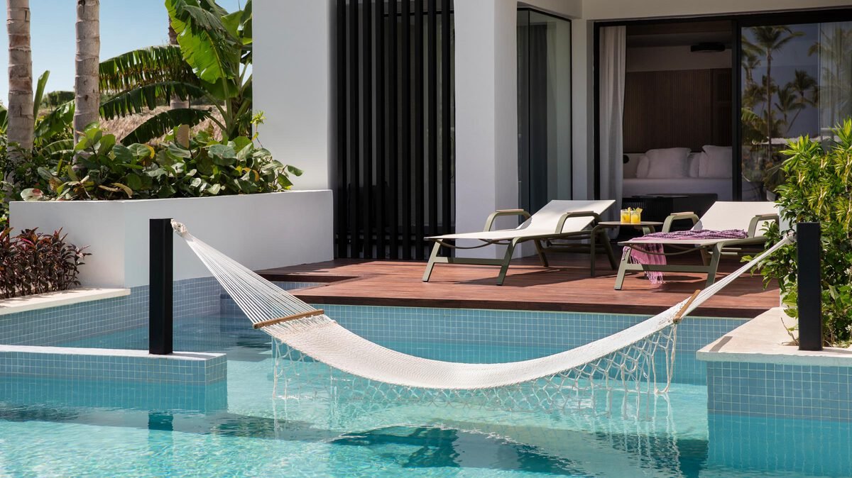 Junior Swim Up Suite at Finest Punta Cana