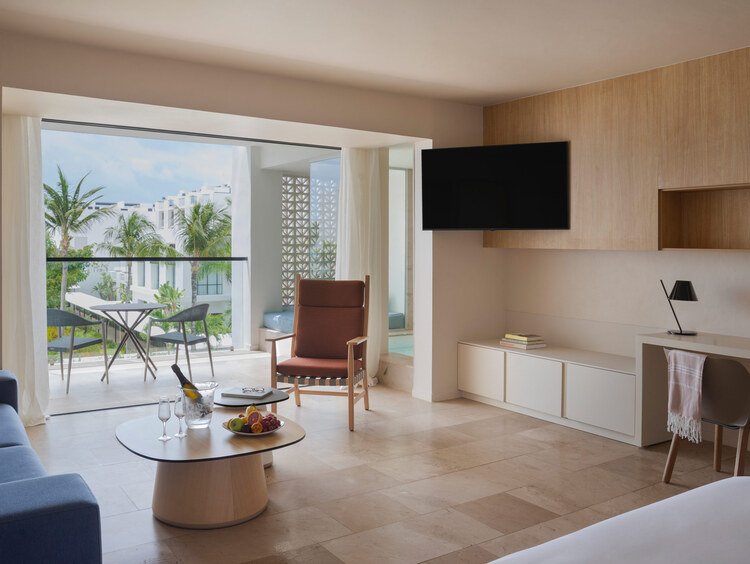 Finest Club Junior Suite Pool View at Finest Playa Mujeres