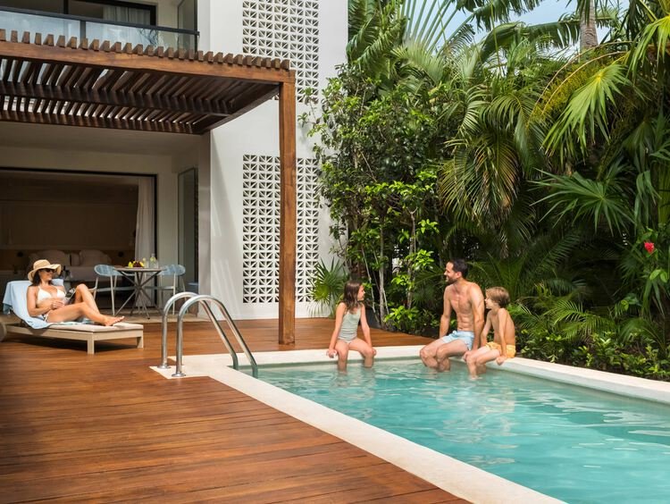 Pool Family Suite at Finest Playa Mujeres