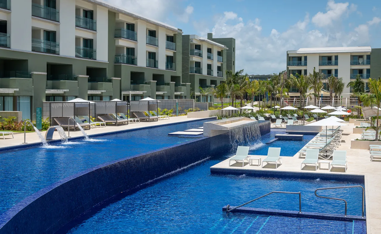 Catalonia Grand Costa Mujeres All Suites & Spa resort