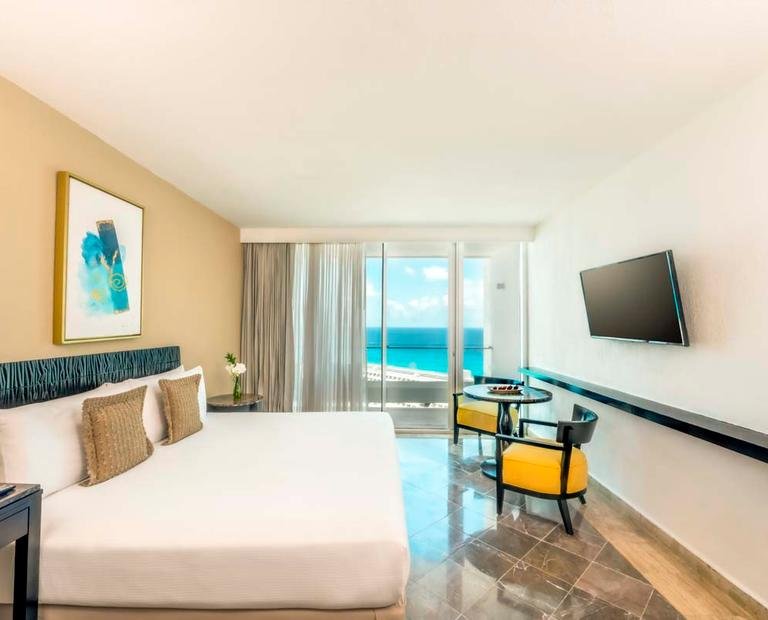 Standard Partial Sea View at Krystal Grand Cancun