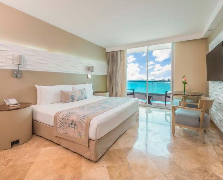 Superior Ocean Front at Krystal Grand Cancun
