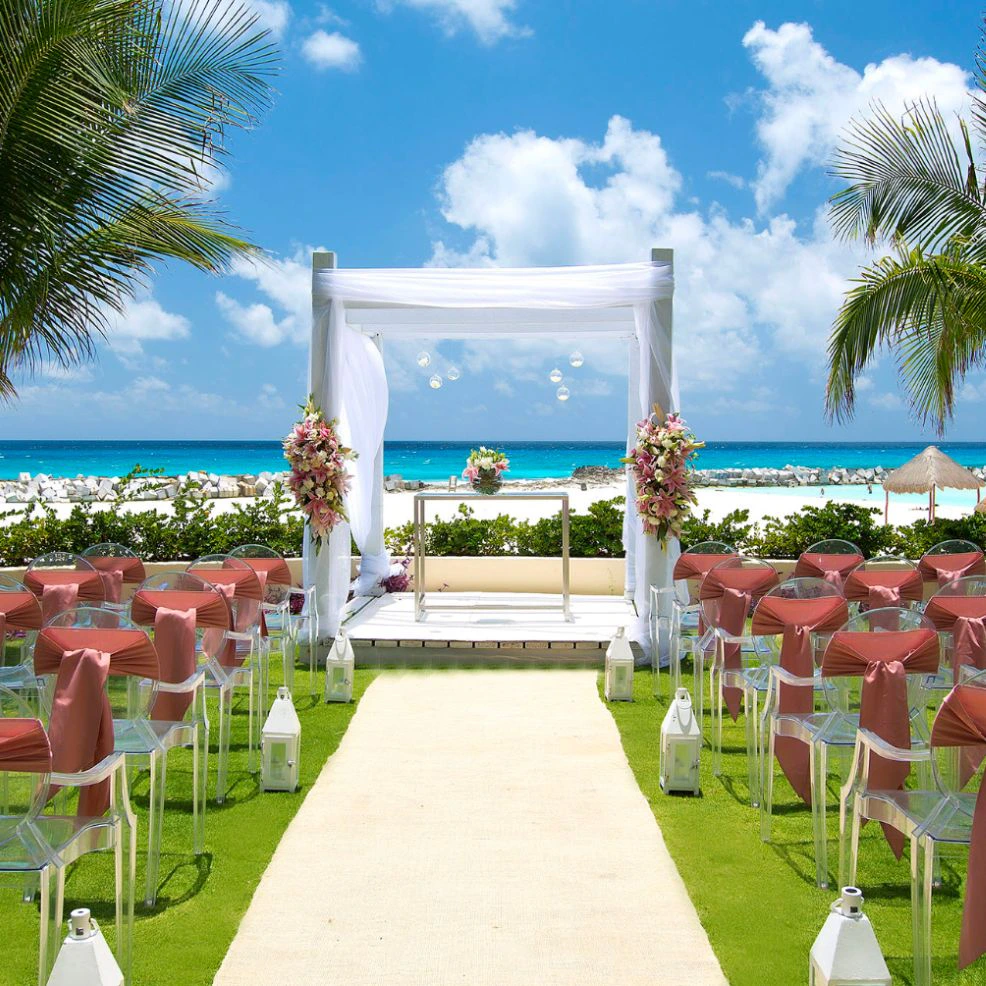Central Garden wedding venue at Krystal Grand Cancun