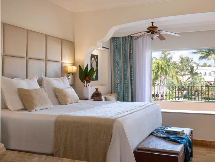 Junior Suite Spa or Pool View at Excellence Riviera Cancun