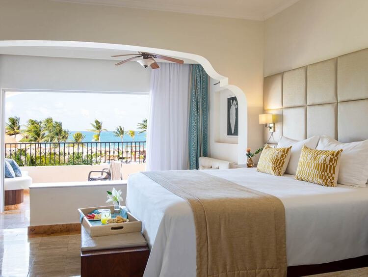 Excellence Club Junior Suite Ocean Front at Excellence Riviera Cancun