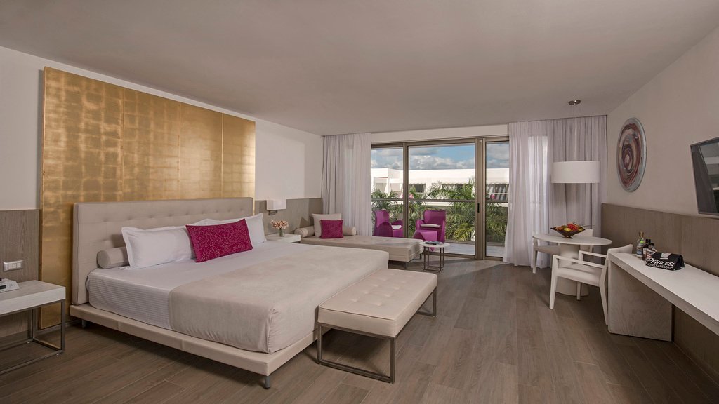 Platinum Deluxe at Platinum Yucatan Princess